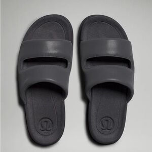 lululemon athletica Restfeel Sandals